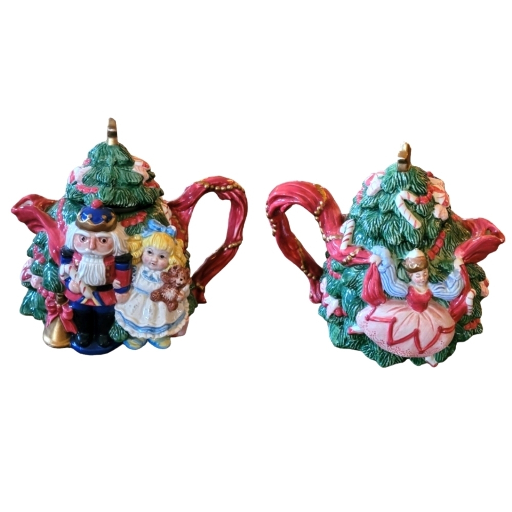 Vintage 1992 F&F Nutcracker Ballerina Christmas Tree Teapot Ceramic Holiday‎